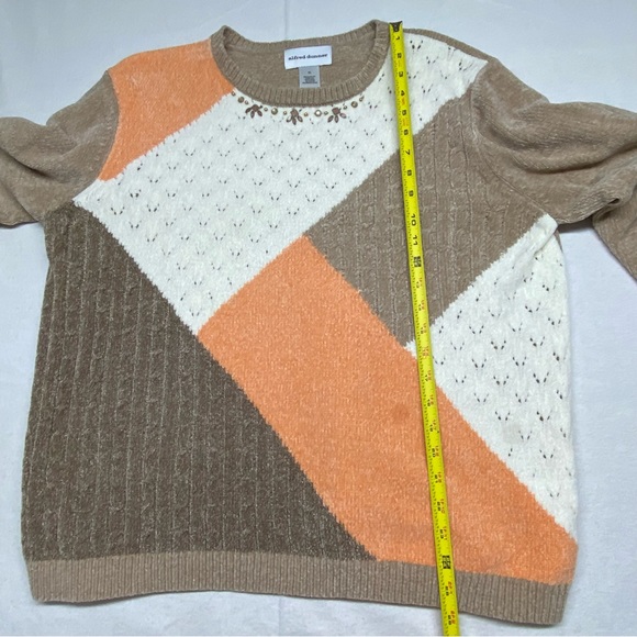 Alfred Dunner Color Block Sweater Embellished Neckline Size XL Pullover Crewneck - Picture 9 of 12